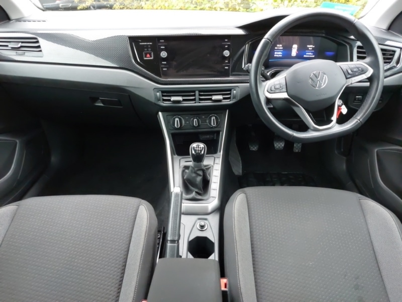 Used Volkswagen Polo 2024 for sale - 77197547: Photo 2