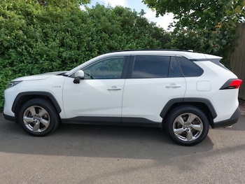 Used Toyota RAV4 2019 for sale - 75701993: Photo