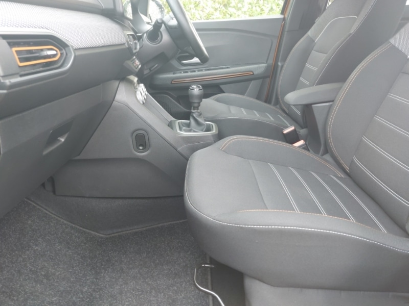 Used Dacia Sandero Stepway 2023 for sale - 76717923: Photo 5