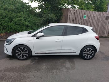Used Renault Clio 2020 for sale - 79673261: Photo
