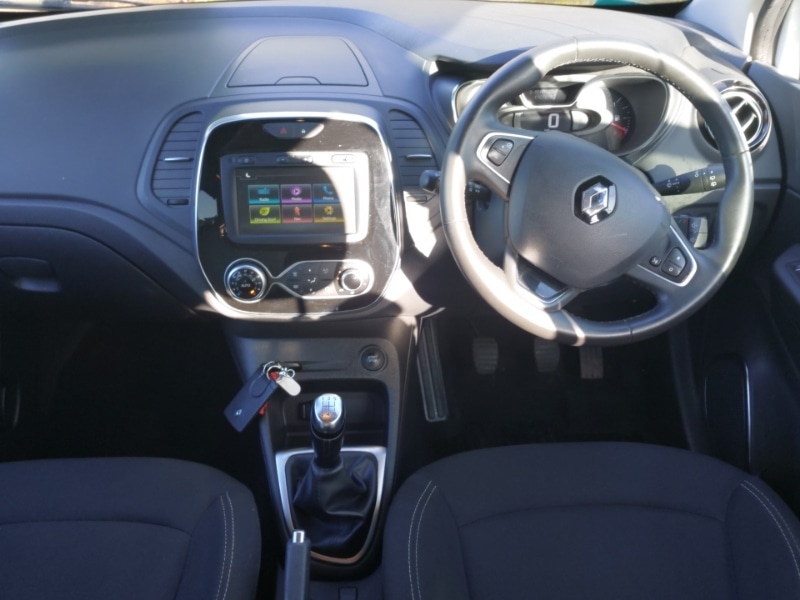 Used Renault Captur 2019 for sale - 77731439: Photo 2