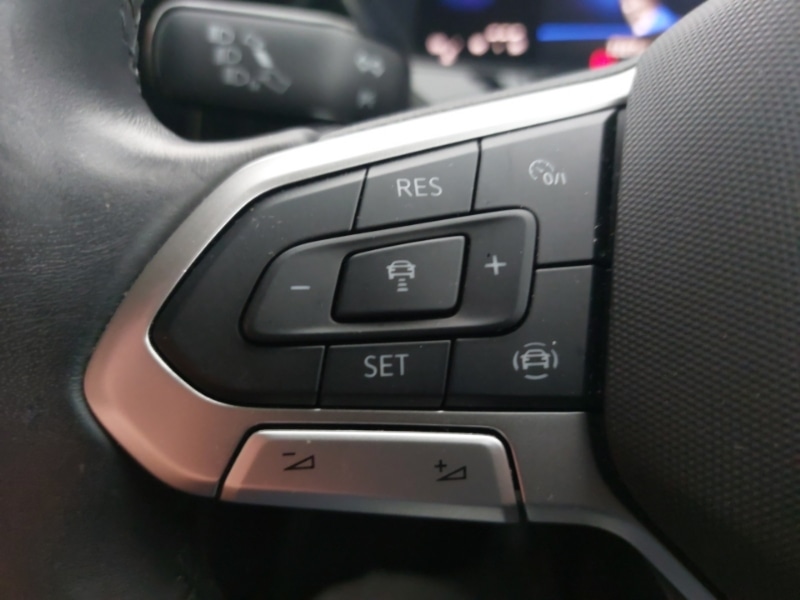 Used Volkswagen T-Cross 2023 for sale - 76450857: Photo 15