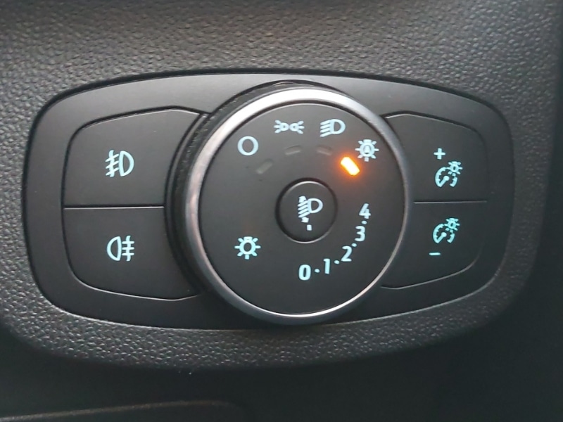 Used Ford Fiesta 2019 for sale - 76628644: Photo 12