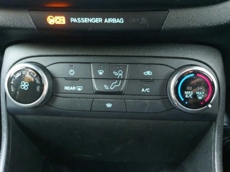 Used Ford Fiesta 2019 for sale - 76628644: Photo 17