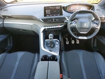 Used Peugeot 3008 2019 for sale - 76958920: Photo