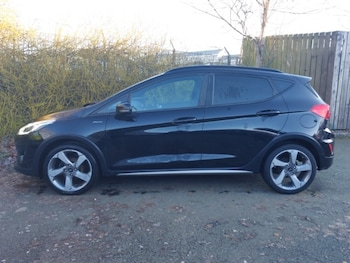 Used Ford Fiesta 2020 for sale - 77085654: Photo