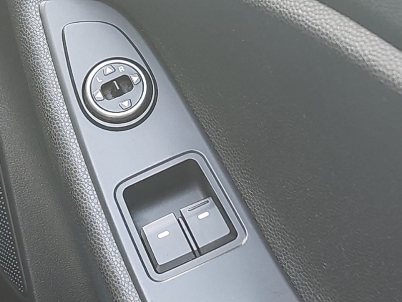 Used Hyundai i20 2018 for sale - 76392936: Photo 13