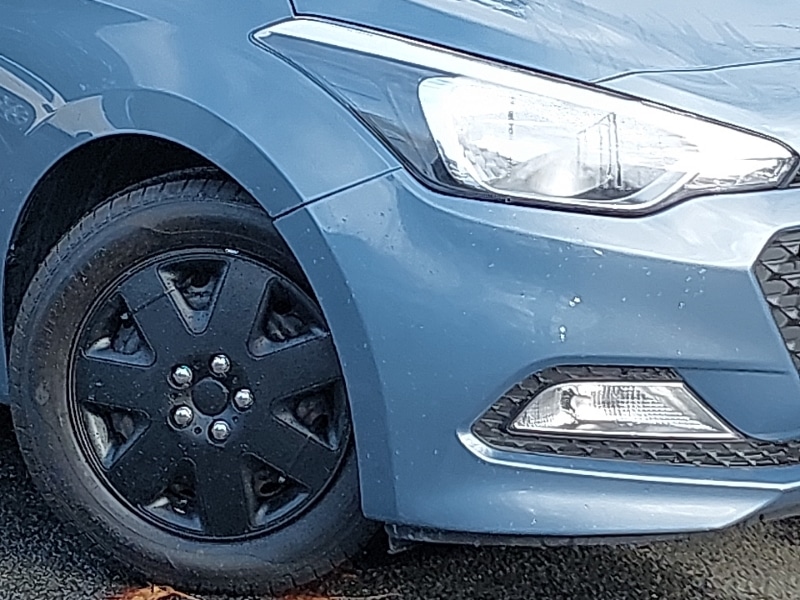 Used Hyundai i20 2018 for sale - 76392936: Photo 9