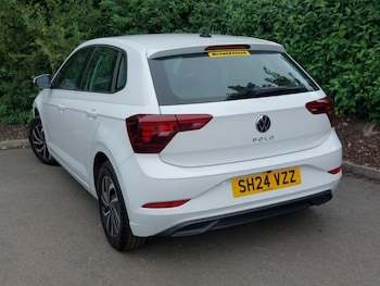 Used Volkswagen Polo 2024 for sale - 79569609: Photo