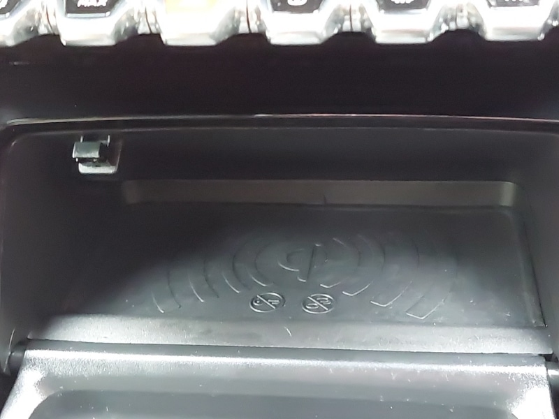 Used Peugeot 2008 2020 for sale - 76331607: Photo 15