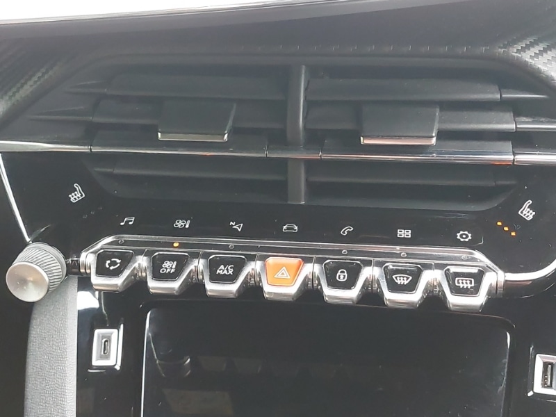 Used Peugeot 2008 2020 for sale - 76331607: Photo 17