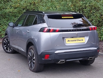 Used Peugeot 2008 2020 for sale - 76331607: Photo