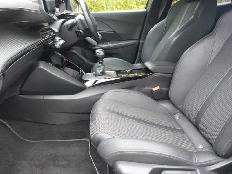 Used Peugeot 2008 2020 for sale - 76331607: Photo 5