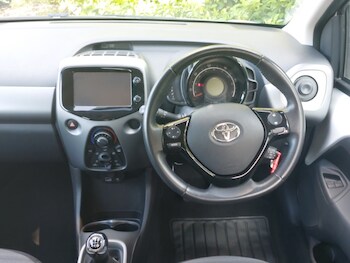 Used Toyota AYGO 2019 for sale - 75184307: Photo