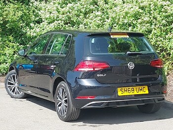 Used Volkswagen Golf 2018 for sale - 78694888: Photo
