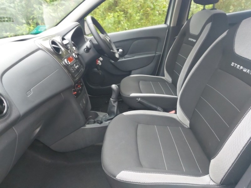 Used Dacia Sandero Stepway 2020 for sale - 76195310: Photo 5