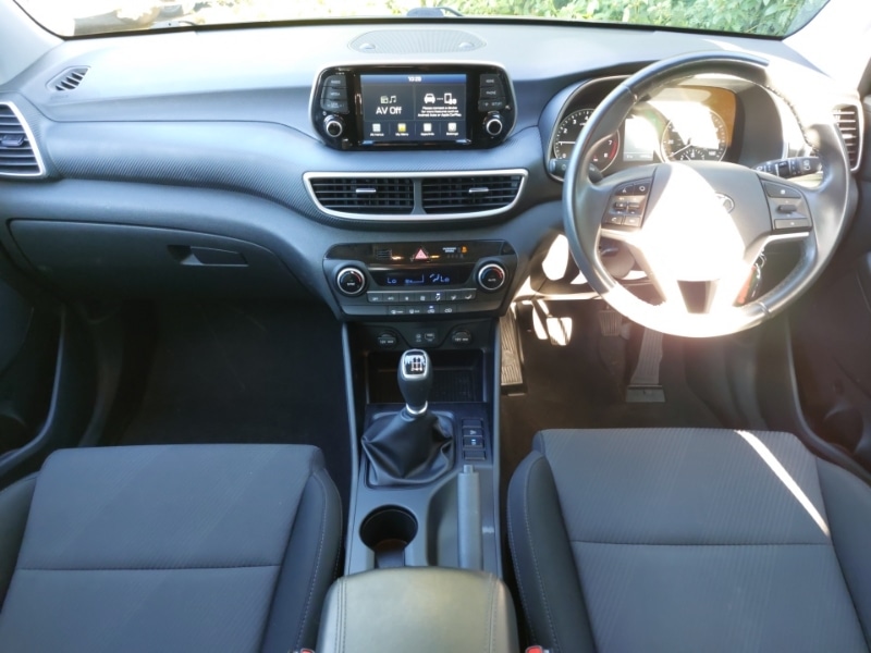 Used Hyundai TUCSON 2018 for sale - 76169641: Photo 2