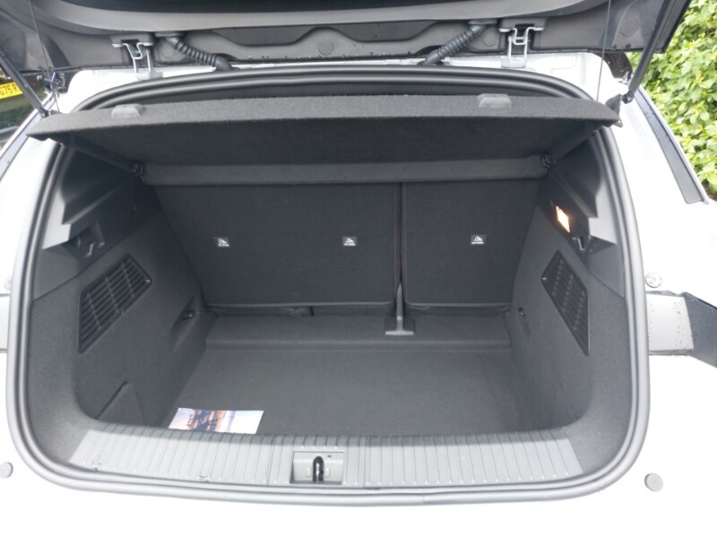 Used Renault Megane E Tech 2023 for sale - 77816433: Photo 8