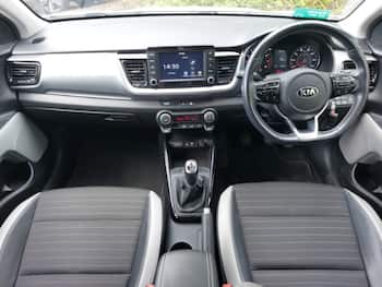 Used Kia Stonic 2020 for sale - 79681587: Photo