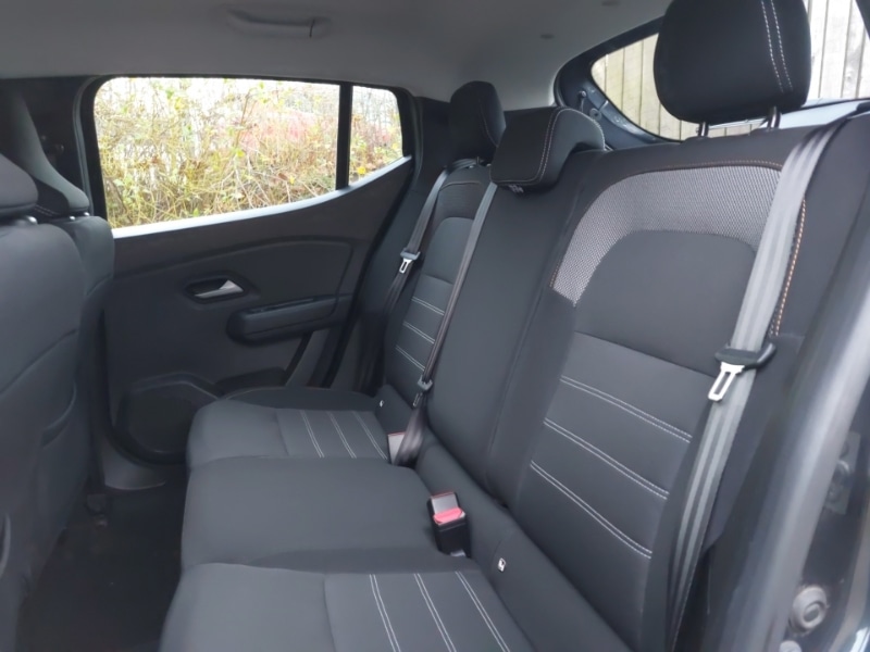 Used Dacia Sandero Stepway 2023 for sale - 76591734: Photo 6