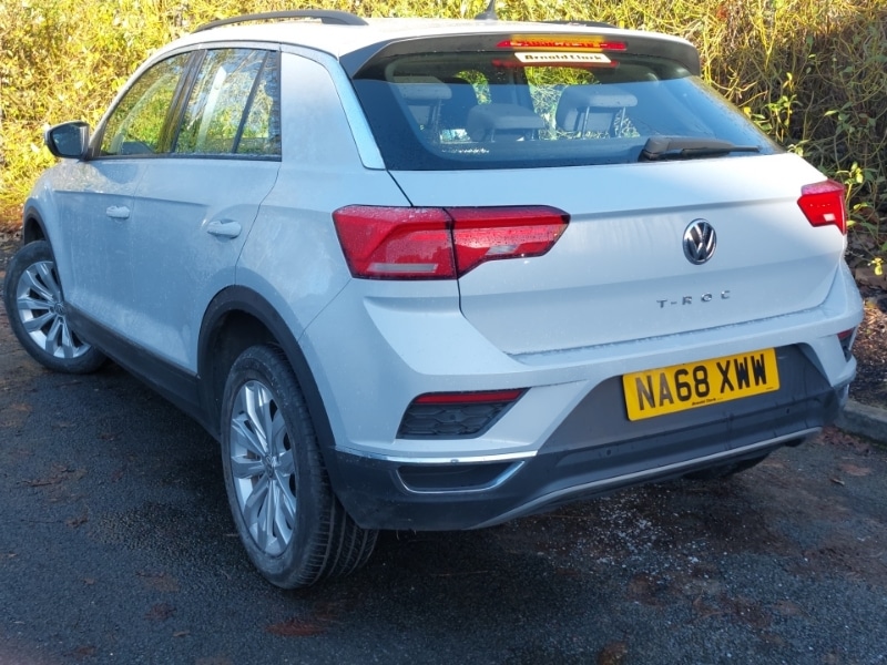 Used Volkswagen T-Roc 2018 for sale - 76683678: Photo 3