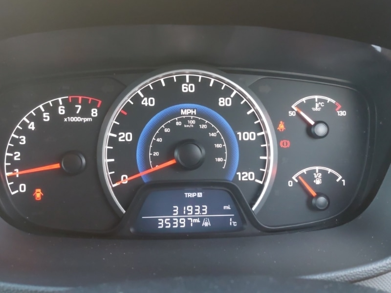 Used Hyundai i10 2018 for sale - 77085659: Photo 10