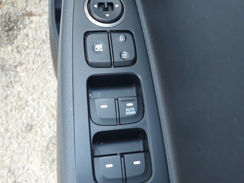 Used Hyundai i10 2018 for sale - 77085659: Photo 13