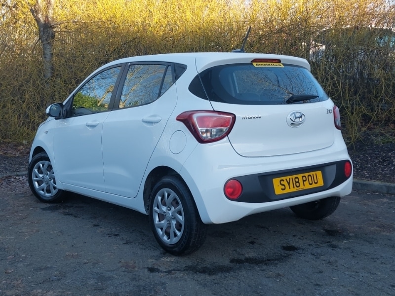 Used Hyundai i10 2018 for sale - 77085659: Photo 3