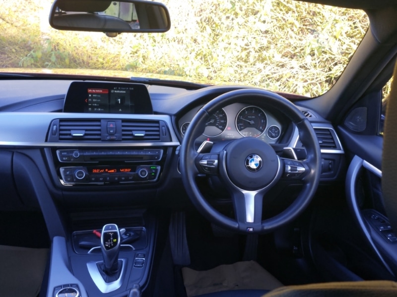 Used BMW 3 Series 2018 for sale - 76795413: Photo 2