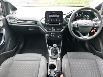 Used Ford Fiesta 2018 for sale - 78585125: Photo