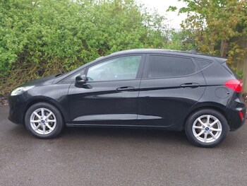 Used Ford Fiesta 2018 for sale - 78585125: Photo