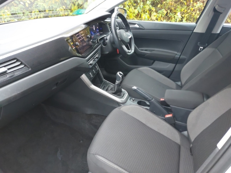 Used Volkswagen Polo 2024 for sale - 76502167: Photo 5