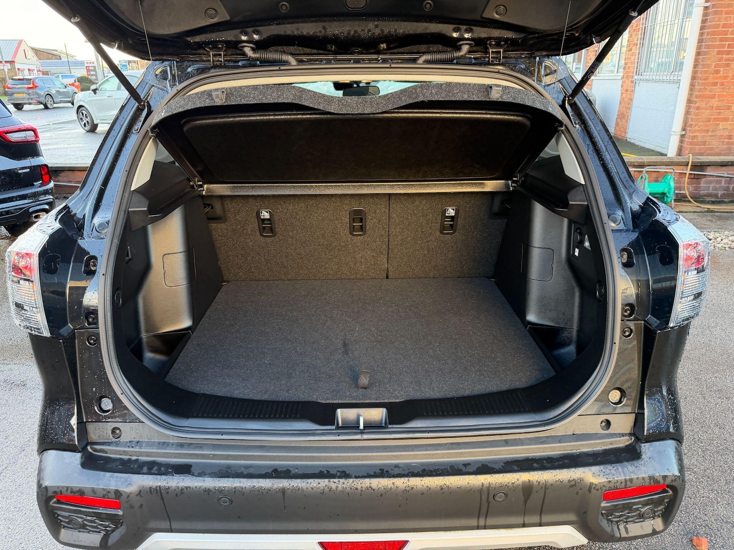 Used Suzuki SX4 S-Cross 2023 for sale - 76743449: Photo 10