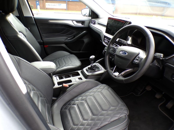 Used Ford Focus 2023 for sale - 76188495: Photo 11