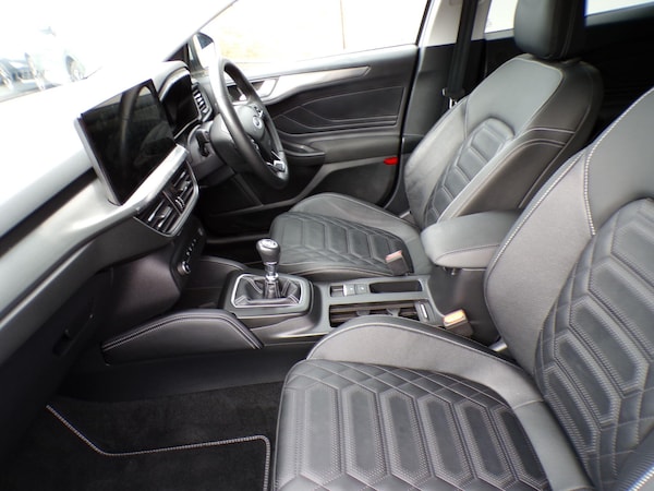 Used Ford Focus 2023 for sale - 76188495: Photo 12