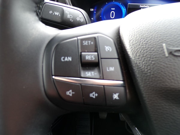 Used Ford Focus 2023 for sale - 76188495: Photo 19