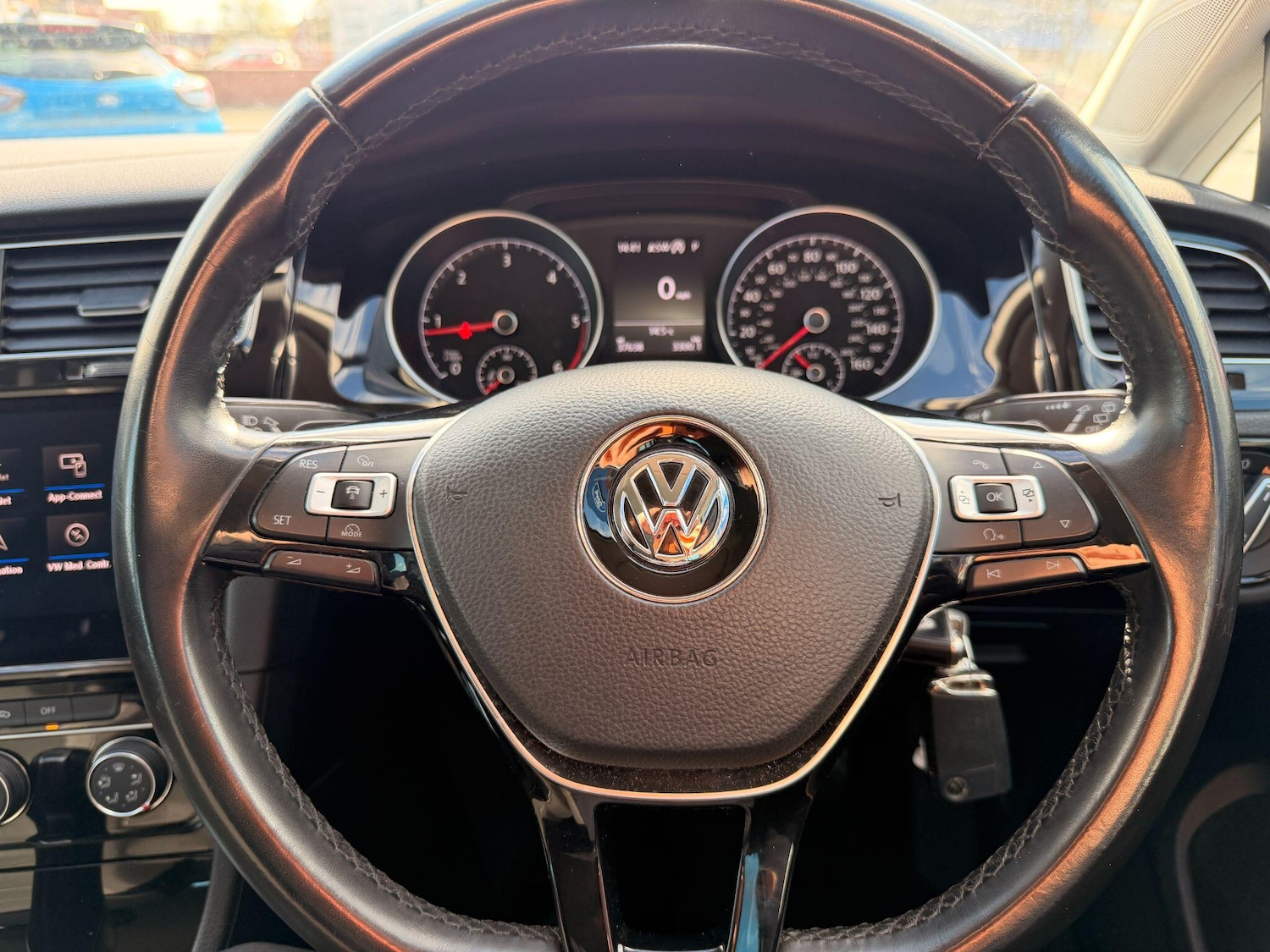 Used Volkswagen Golf 2017 for sale - 78086819: Photo 12