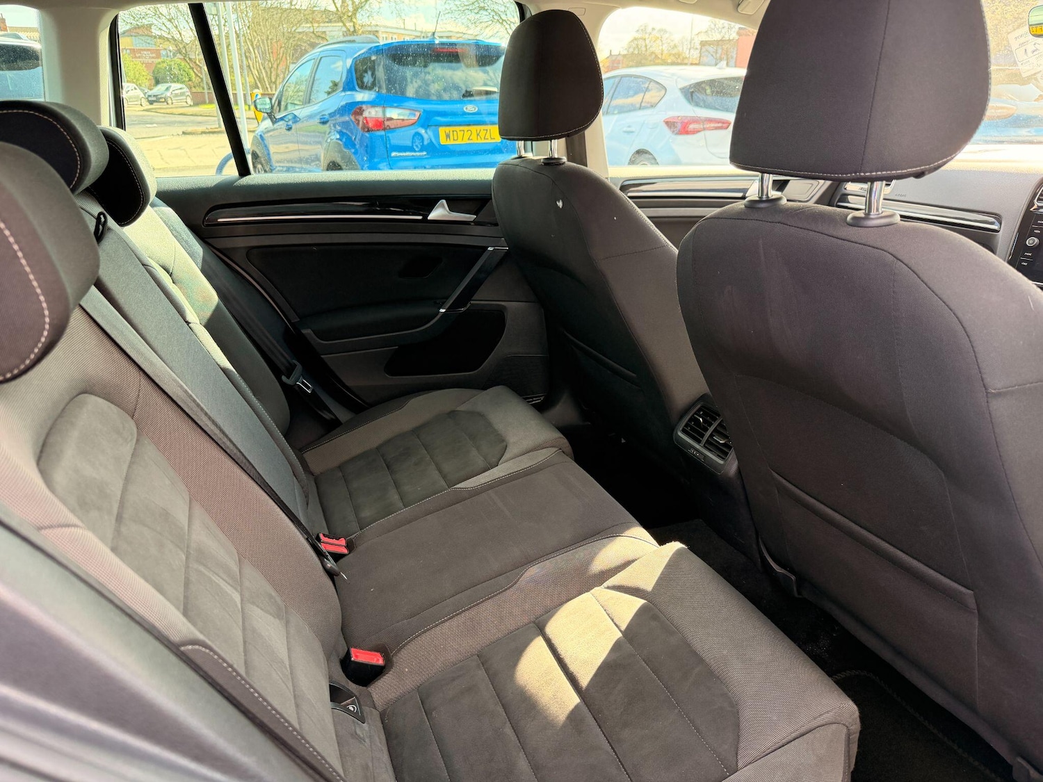 Used Volkswagen Golf 2017 for sale - 78086819: Photo 18