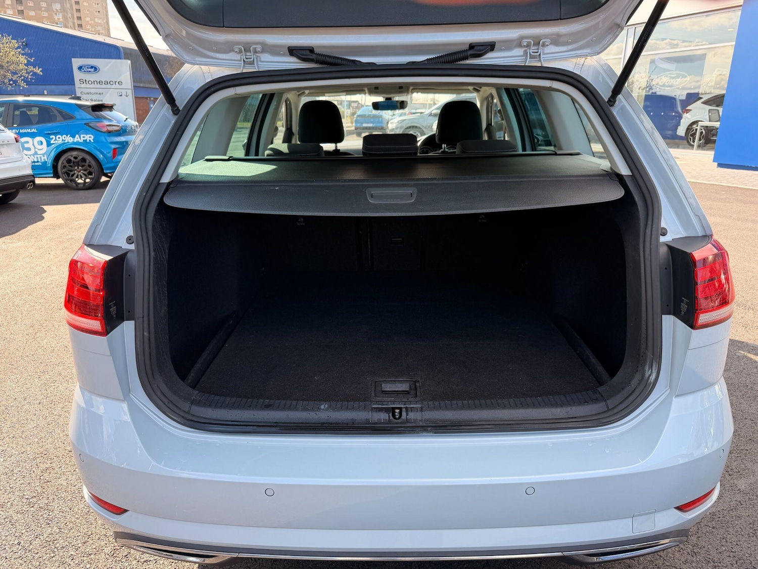 Used Volkswagen Golf 2017 for sale - 78086819: Photo 9