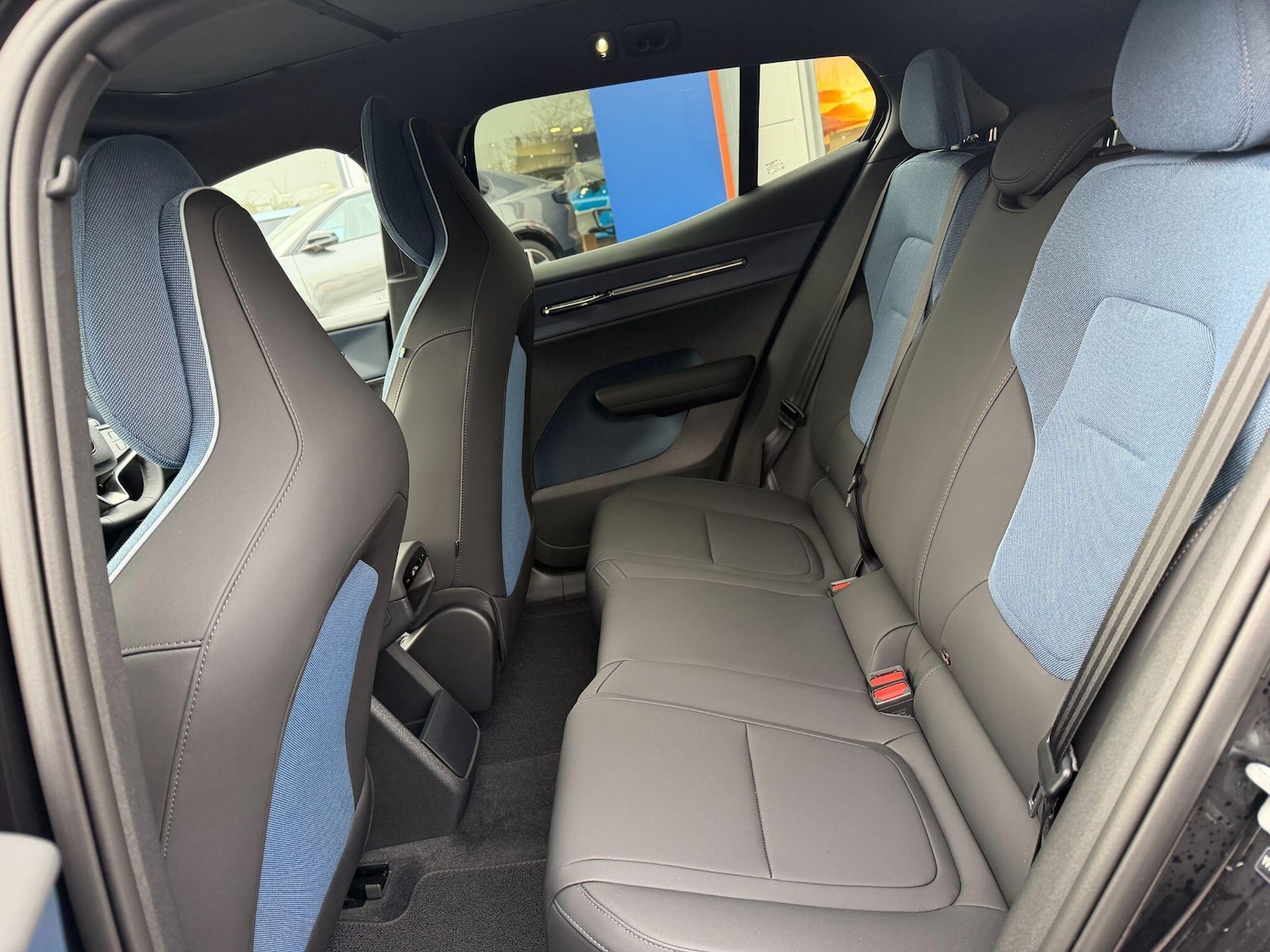 Used Volvo EX30 2025 for sale - 77626145: Photo 15