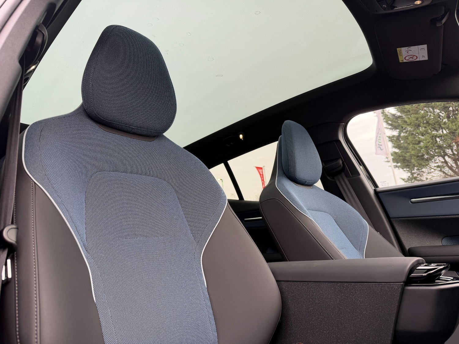 Used Volvo EX30 2025 for sale - 77626145: Photo 19