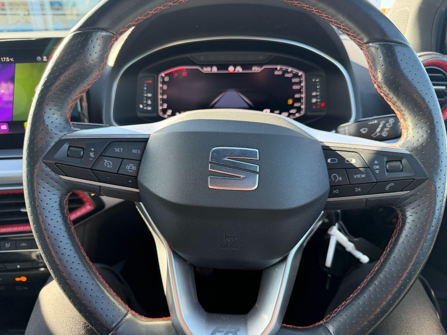 Used SEAT Arona 2023 for sale - 77940330: Photo 13