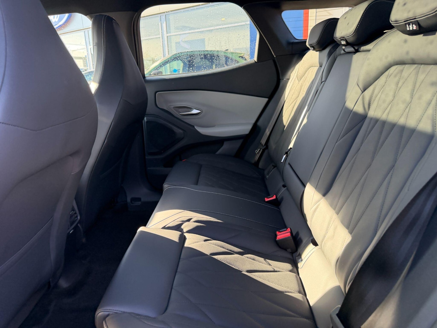 Used Ford Explorer 2026 for sale - 77925222: Photo 25