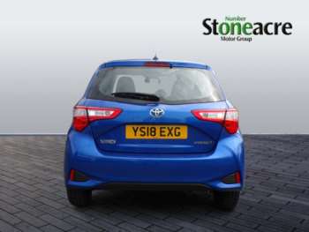 Used Toyota Yaris 2018 for sale - 74799019: Photo