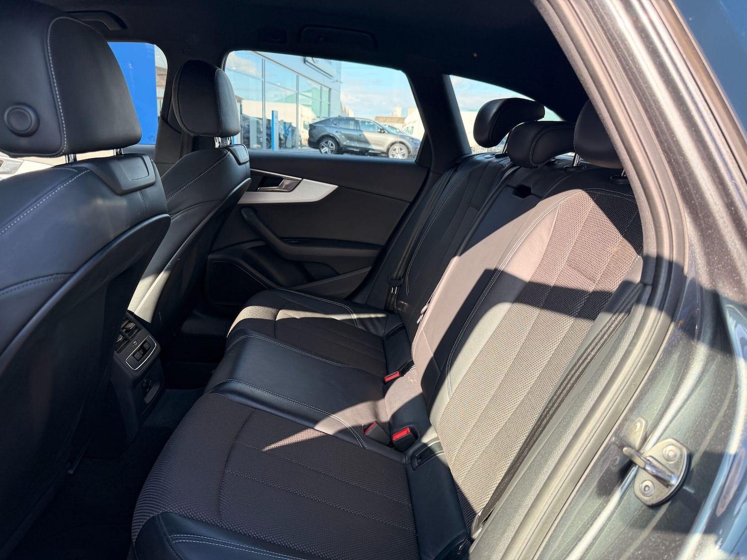 Used Audi A4 2016 for sale - 78086021: Photo 24