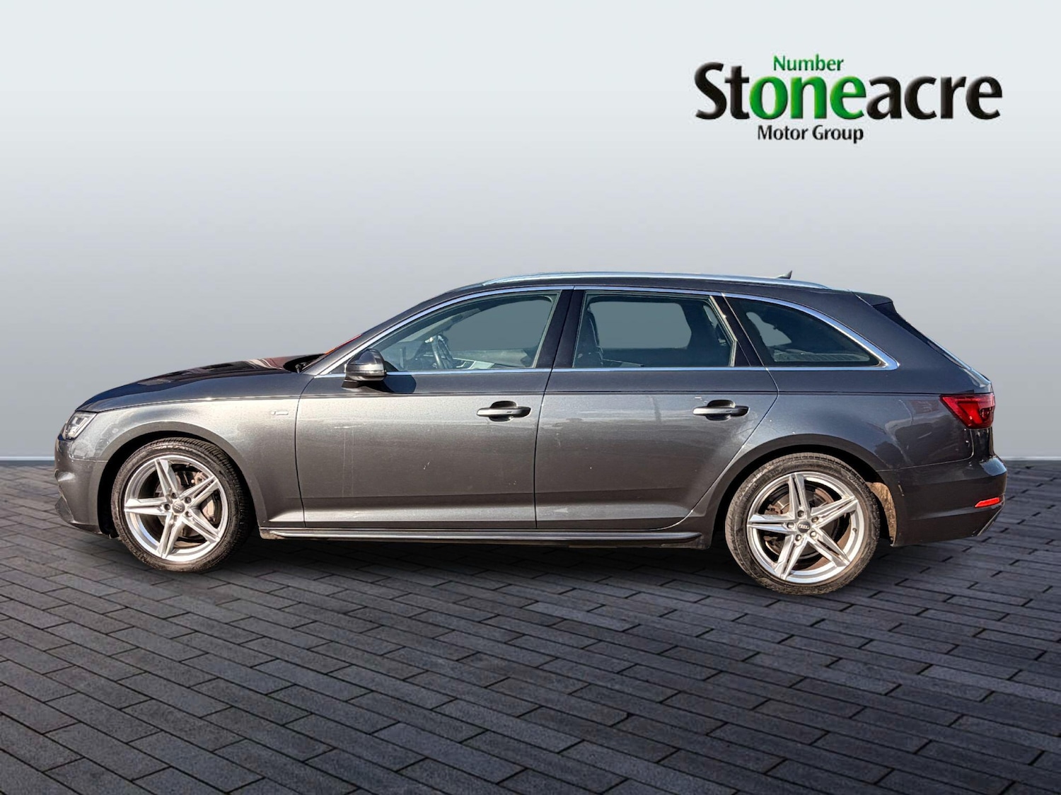 Used Audi A4 2016 for sale - 78086021: Photo 6