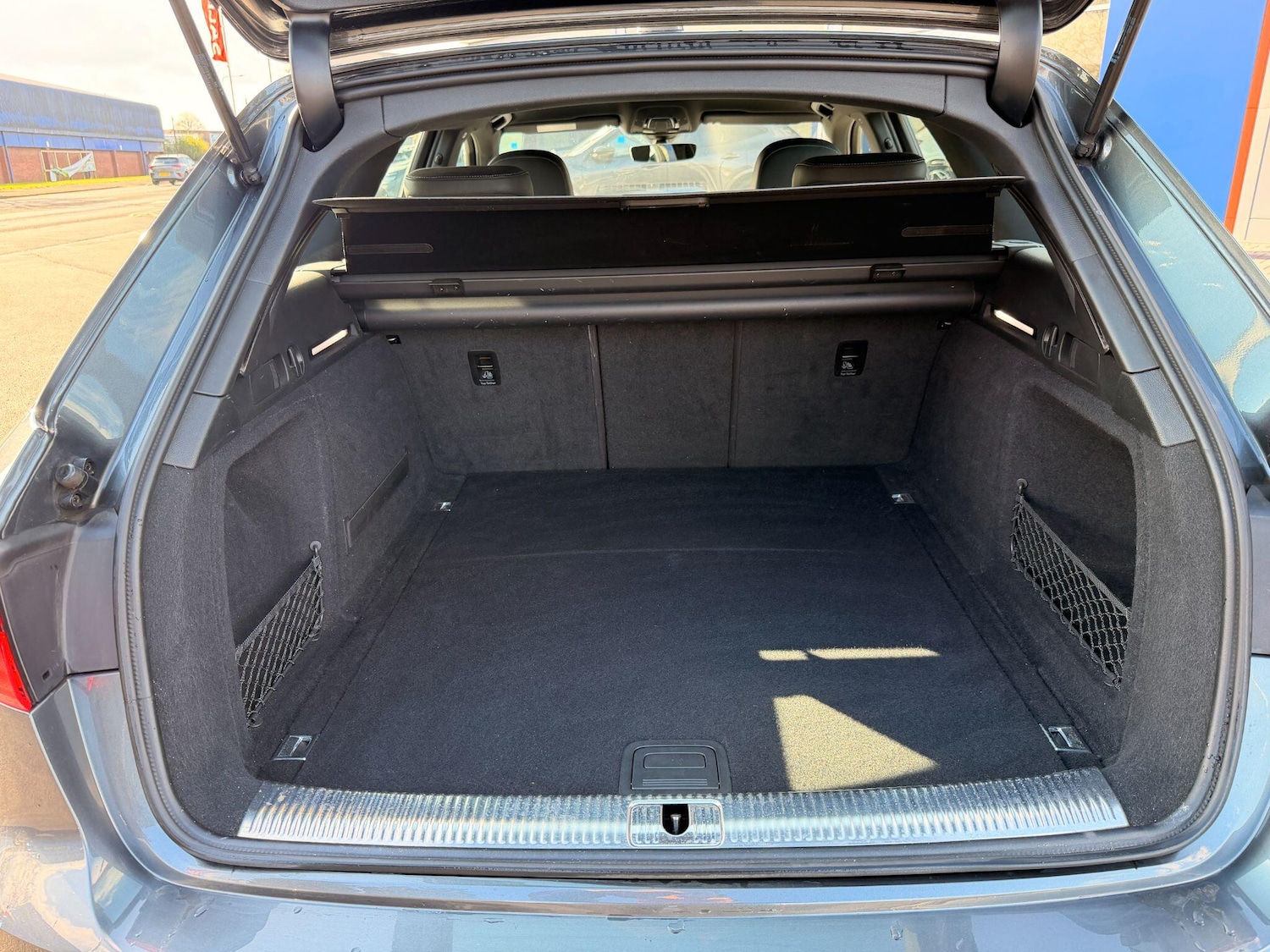 Used Audi A4 2016 for sale - 78086021: Photo 9