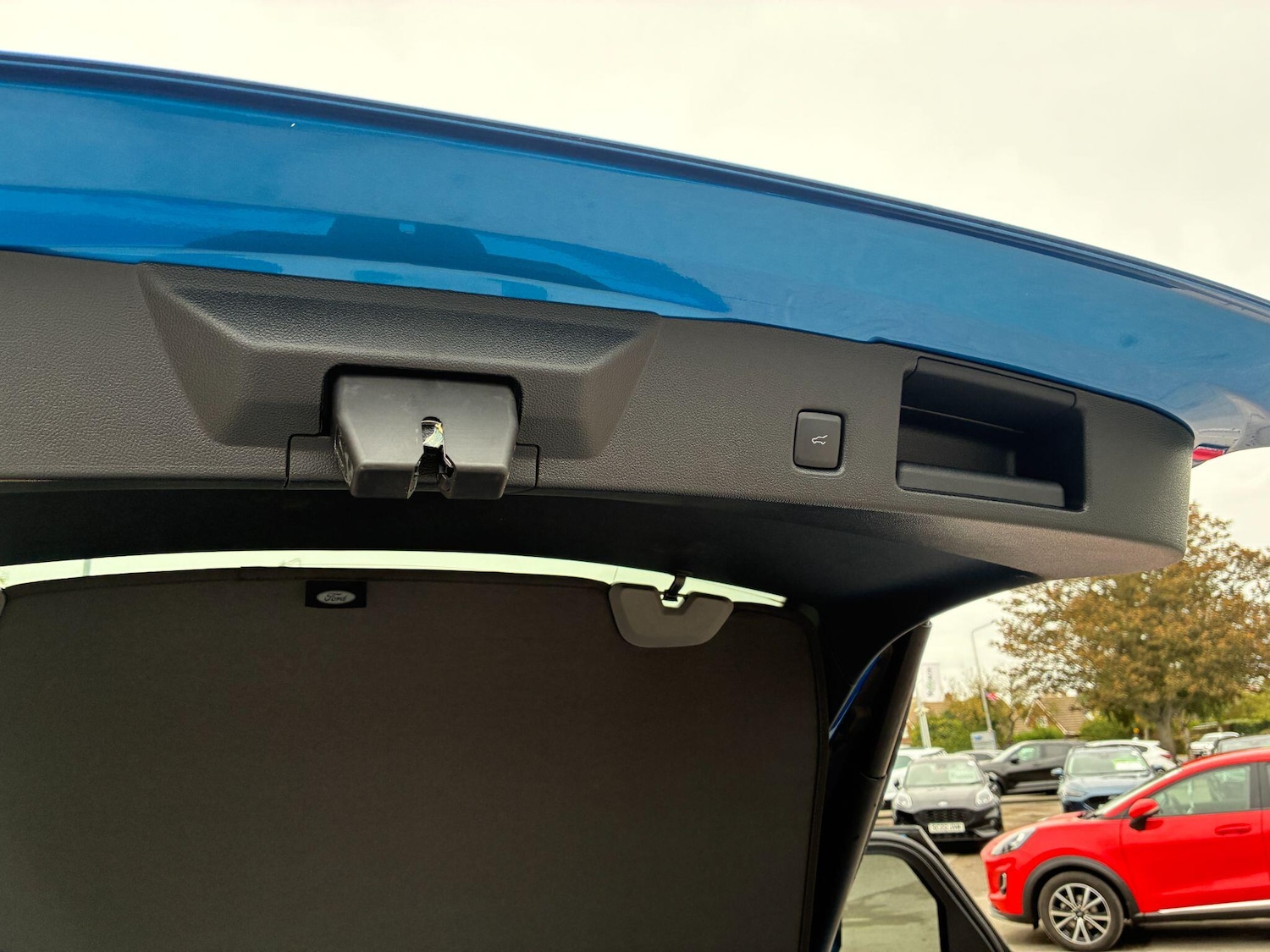 Used Ford Kuga 2025 for sale - 76898514: Photo 10