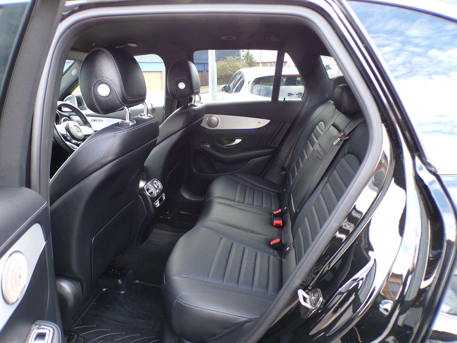 Used Mercedes-Benz GLC 2021 for sale - 76151142: Photo 13