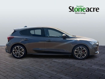 Used Ford Focus 2026 for sale - 78704910: Photo